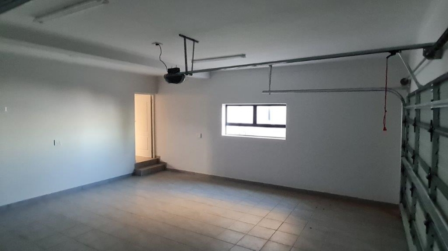 3 Bedroom Property for Sale in Dana Bay Western Cape